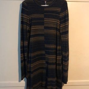 Free People Sweater with sparkles!!